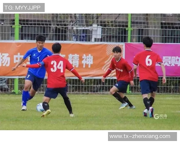 中国U17青年队迎战伊朗队全力争胜展现青春风采 中国U17青年队迎战伊朗队全力争胜展现青春风采